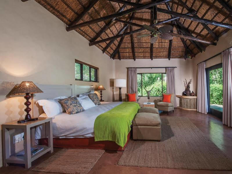 Kariega Game Reserve River Lodge Кентон-он-Си Экстерьер фото